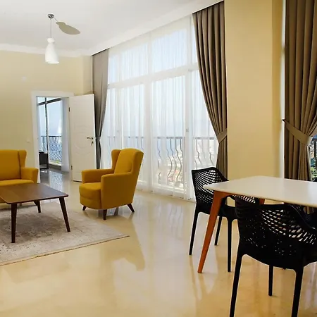 6 Bedroom With Private Pool Willa