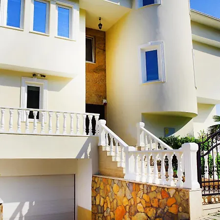 Willa 6 Bedroom With Private Pool